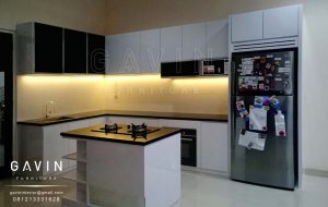 desain kitchen set minimalis dengan island